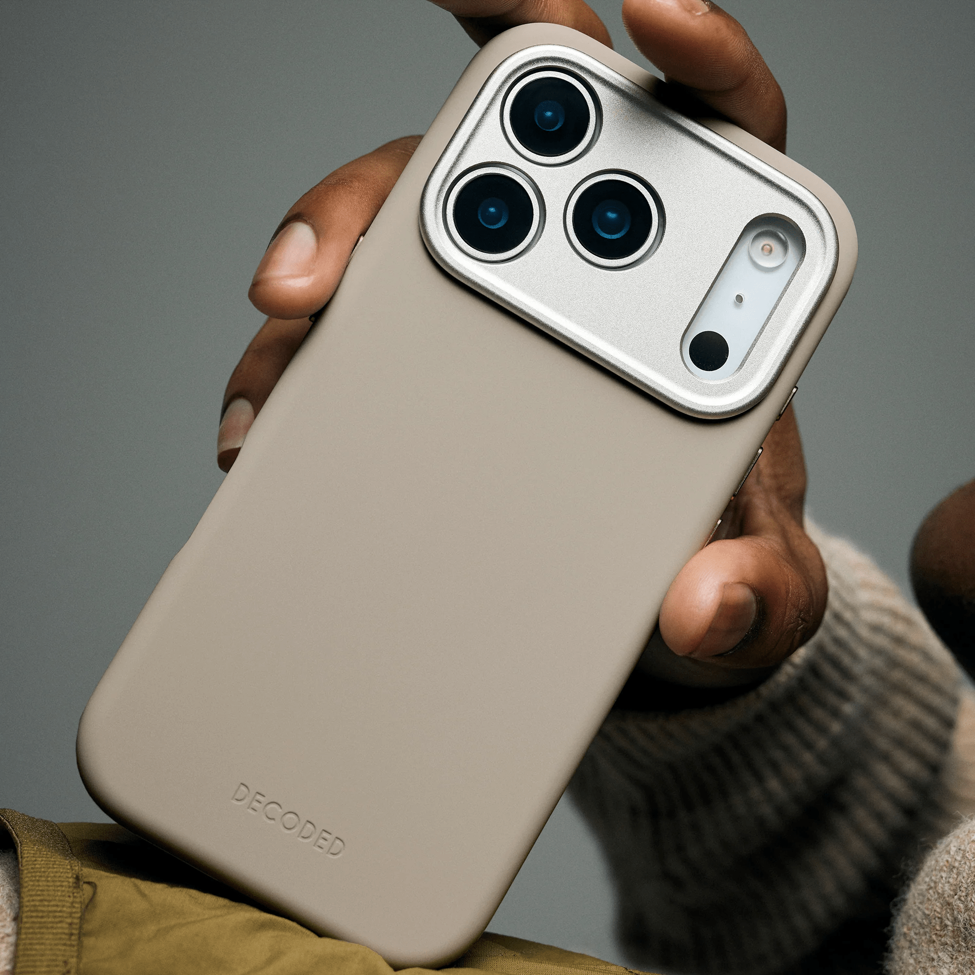 iPhone 17 Pro Max - Alcantara Case - ALCASICASE